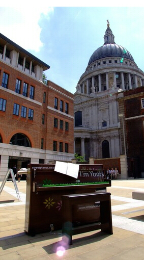 ロンドンのピアノ